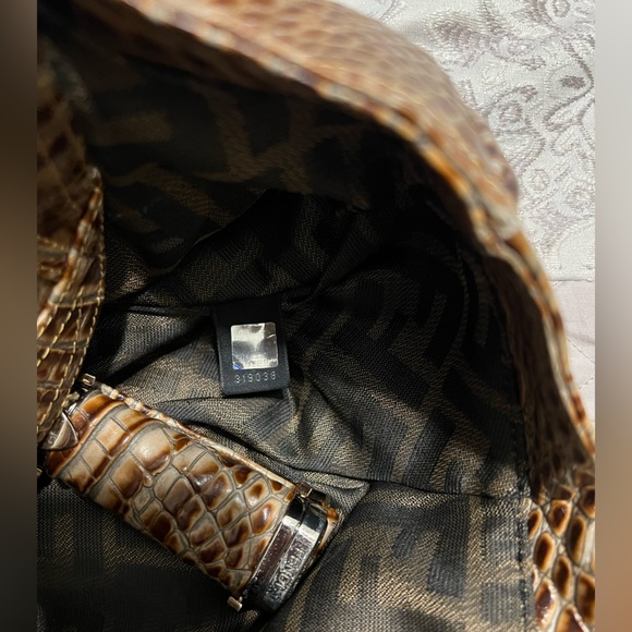 Limited Edition Fendi Spy bag Alligator Crocodile Iconic Bag Purse - Picture 8 of 13